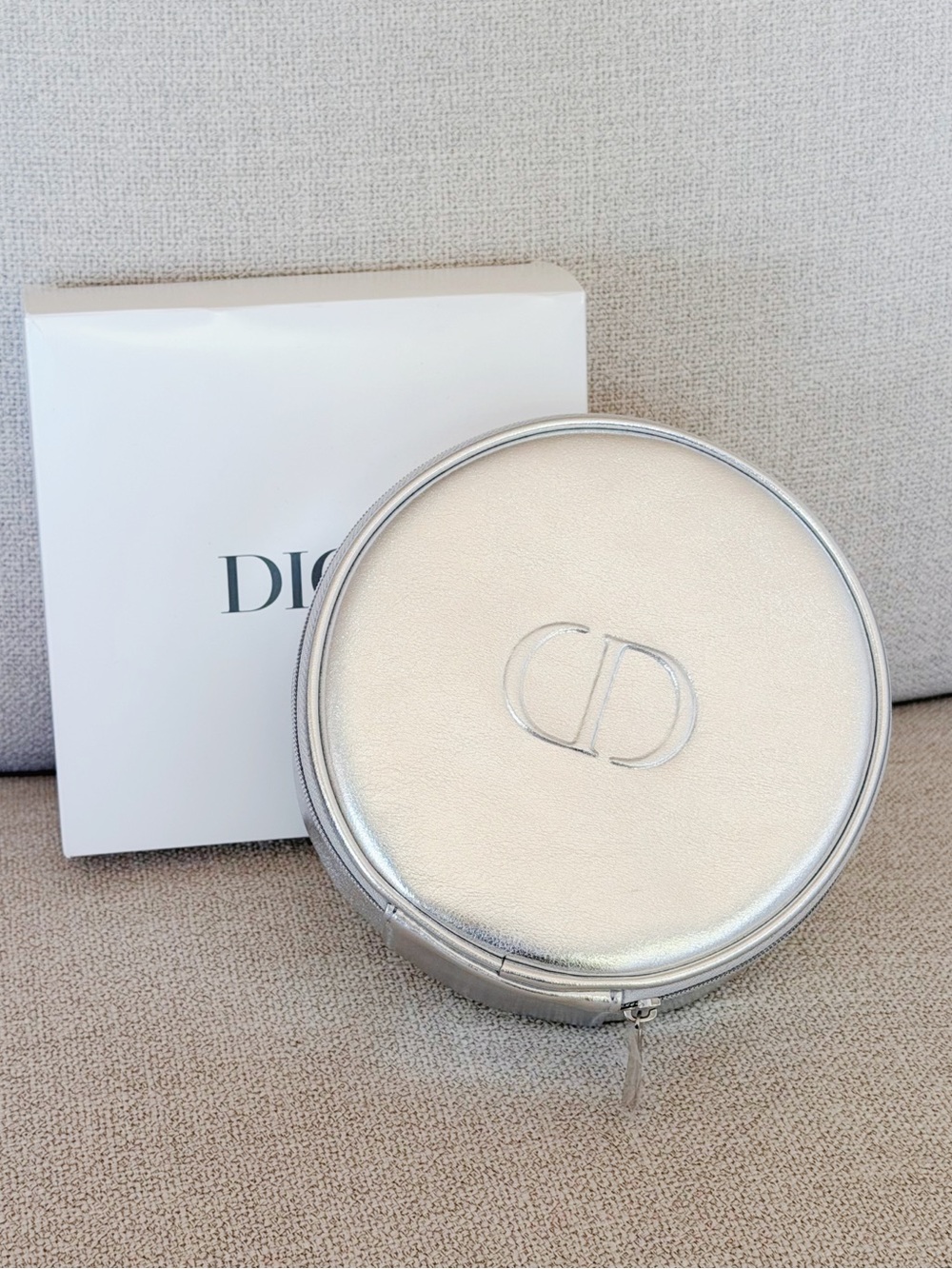 Dior Beauty Round Silver Makeup Box